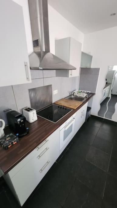 T3 Petit Confort - Proche Commodites - Parking Prive Toulouse Exterior photo